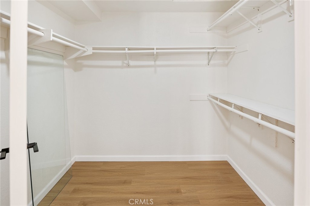 MLS #WS25241279 image #35