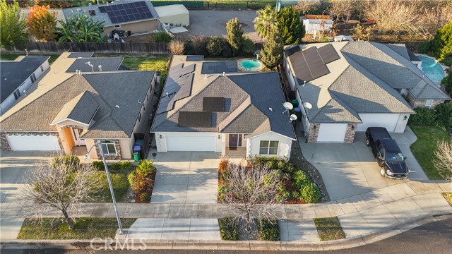 Detail Gallery Image 2 of 21 For 43 Redeemers Loop, Chico,  CA 95973 - 3 Beds | 2 Baths
