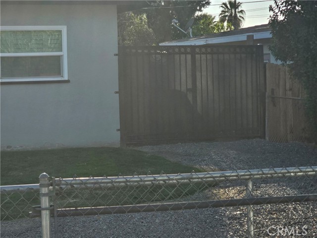 Detail Gallery Image 3 of 17 For 3546 Donald, Riverside,  CA 92503 - 3 Beds | 1 Baths