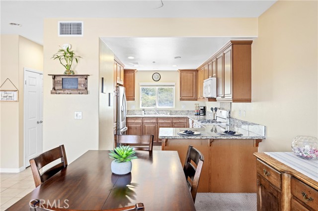 Image 1 of 31 For 2802 Green River Road 101
