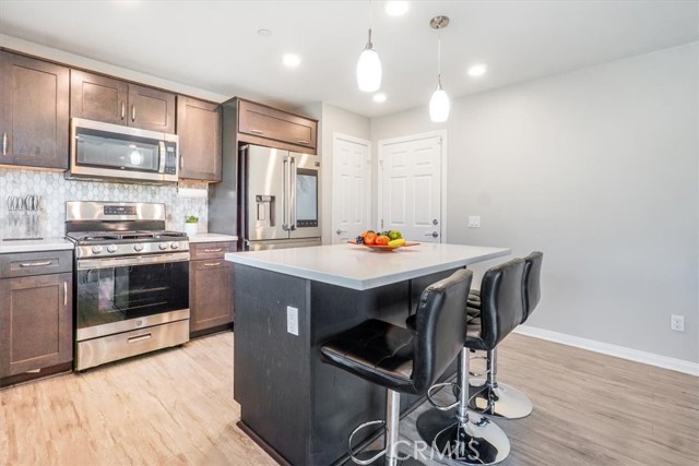 5532 Bertini Way, Fontana CA: https://media.crmls.org/medias/2b5d4685-ea02-4967-9920-15bfed46acc0.jpg