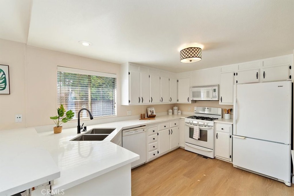 2b5d5db1 D71c 40c2 92f9 179b509a31d9