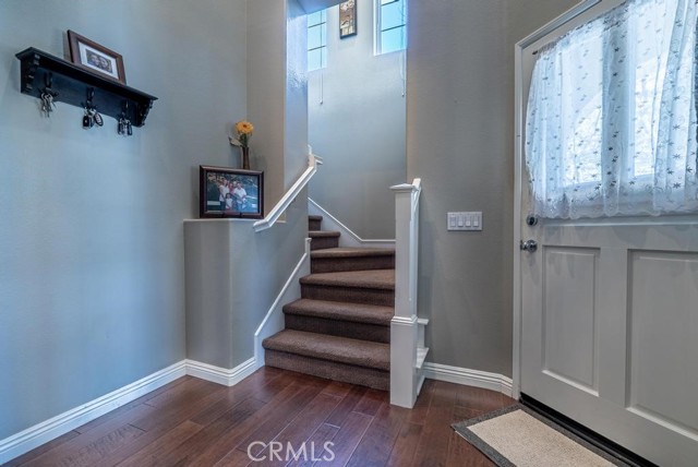 Detail Gallery Image 17 of 54 For 24141 Breton Ct, Valencia,  CA 91355 - 4 Beds | 2/1 Baths