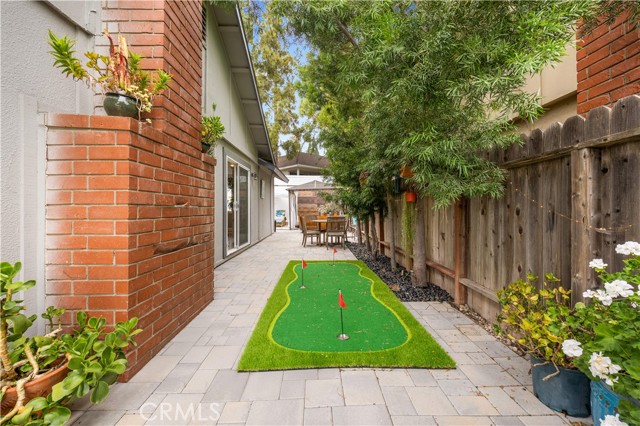 22361 Torino, Laguna Hills CA: https://media.crmls.org/medias/2b5ecc55-c30f-491b-b8f1-31224fb94b4d.jpg