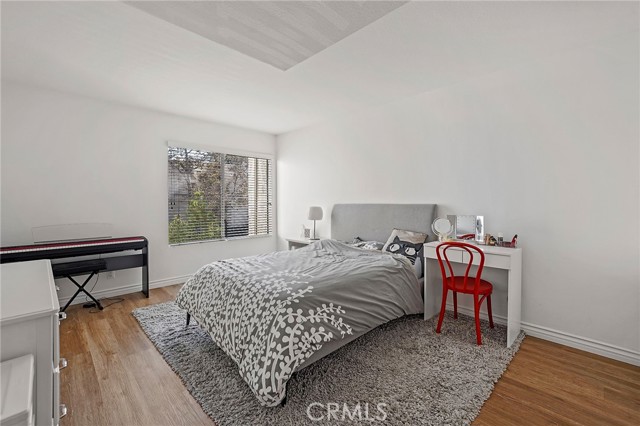 8202 Summertime Lane photo 3