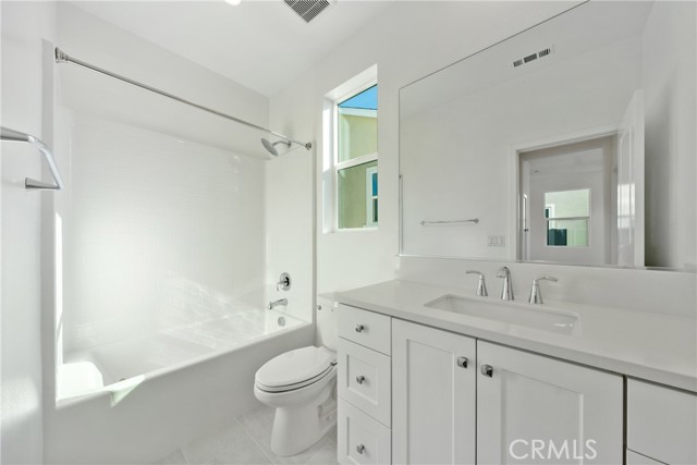 Detail Gallery Image 30 of 45 For 322 Proctor, Irvine,  CA 92618 - 4 Beds | 3/1 Baths