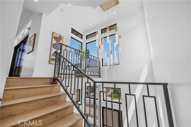 924 17th St, Hermosa Beach CA: https://media.crmls.org/medias/2b60eaae-ec63-43d6-b137-8aed212c2bf0.jpg