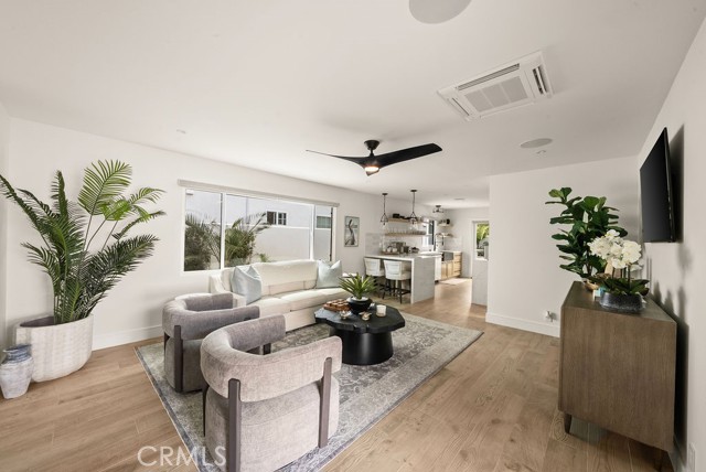 Front Image Thumbnail for CROC25257927