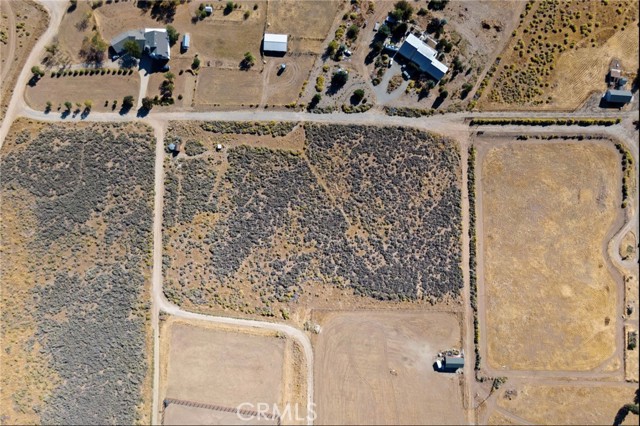 Detail Gallery Image 8 of 13 For 1085 Dusty Trl, Frazier Park,  CA 93225 - – Beds | – Baths