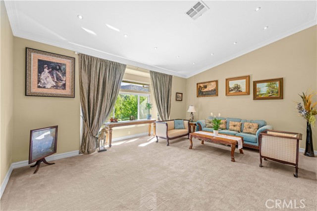 37321 Ironwood Drive, Yucaipa CA: https://media.crmls.org/medias/2b635509-c4eb-491a-87e8-3f668ce0ca44.jpg