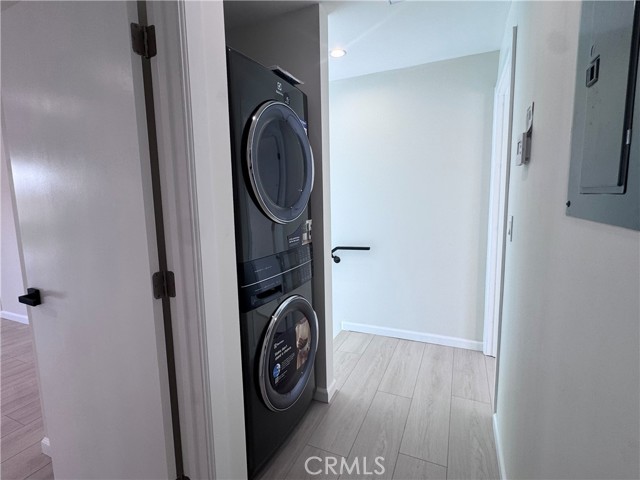 Detail Gallery Image 28 of 31 For 10787 Las Lunitas Ave, Tujunga,  CA 91042 - 2 Beds | 2 Baths