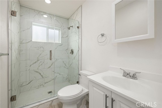 Detail Gallery Image 25 of 27 For 616 618 S Van Ness Ave, Santa Ana,  CA 92701 - – Beds | – Baths