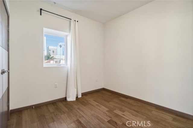 Detail Gallery Image 24 of 41 For 903 S New Hampshire Ave #303,  Los Angeles,  CA 90006 - 3 Beds | 2 Baths