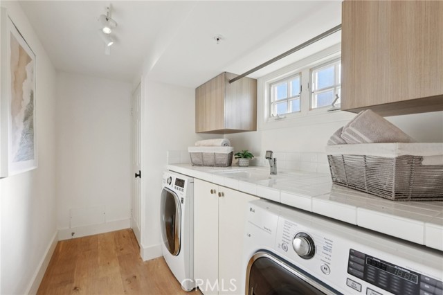 Detail Gallery Image 46 of 67 For 1040 4th #407,  Santa Monica,  CA 90403 - 3 Beds | 3/1 Baths