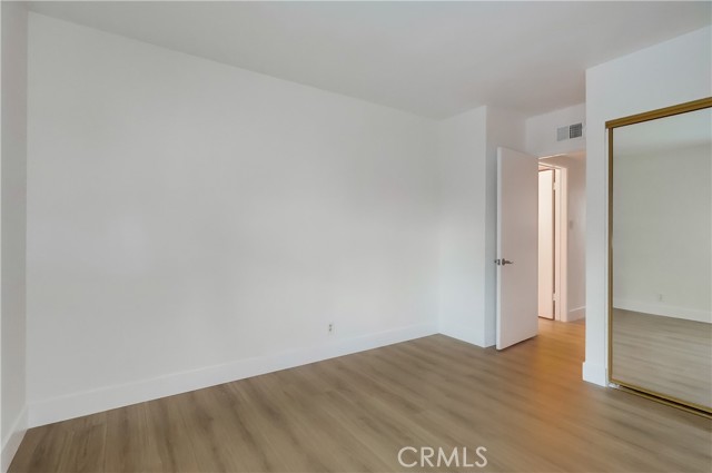 1522 W 1st Street, San Pedro CA: https://media.crmls.org/medias/2b669637-deb3-4248-915e-754f865549f1.jpg
