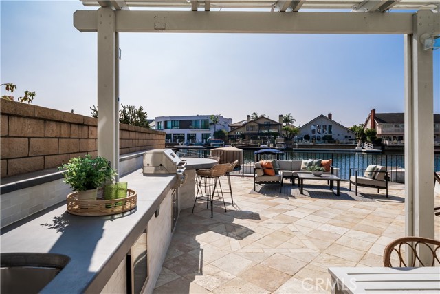 Detail Gallery Image 39 of 61 For 16214 Bimini, Huntington Beach,  CA 92649 - 5 Beds | 3 Baths