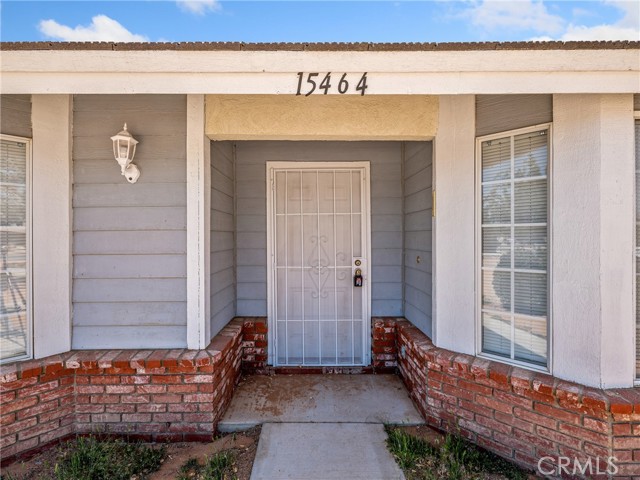 Detail Gallery Image 3 of 41 For 15464 Erie Rd, Apple Valley,  CA 92307 - 3 Beds | 2 Baths