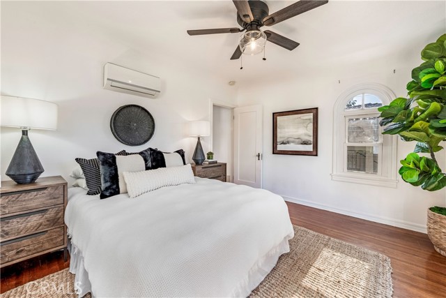 Detail Gallery Image 25 of 33 For 34 Ximeno Avenue, Long Beach,  CA 90803 - 4 Beds | 1/1 Baths