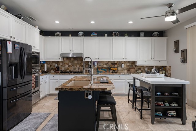 Detail Gallery Image 29 of 75 For 29648 Pebble Beach Dr, Murrieta,  CA 92563 - 5 Beds | 3 Baths