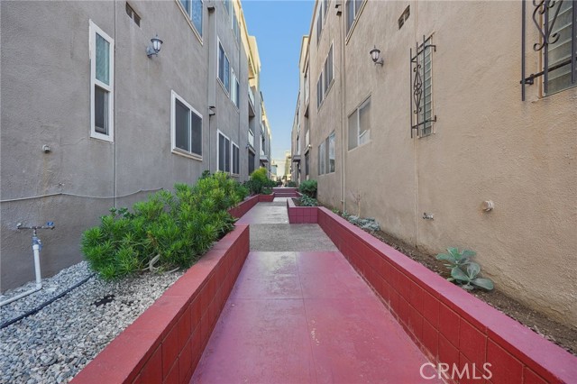 Detail Gallery Image 29 of 32 For 320 E Spruce, Inglewood,  CA 90301 - 2 Beds | 2 Baths