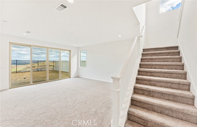 Detail Gallery Image 21 of 43 For 3909 Hudson Ln, Lake Elsinore,  CA 92530 - 6 Beds | 5 Baths