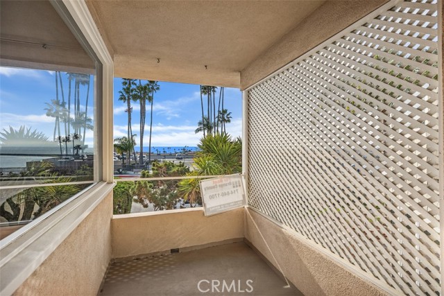 Detail Gallery Image 9 of 22 For 2512 Ocean Bld #B,  Corona Del Mar,  CA 92625 - 2 Beds | 2 Baths