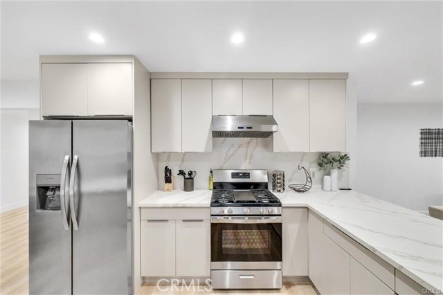 Detail Gallery Image 7 of 23 For 16129 Evans, Fountain Valley,  CA 92708 - 4 Beds | 3 Baths