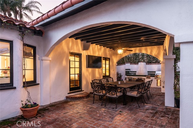 Detail Gallery Image 43 of 47 For 1731 W Kenneth Rd, Glendale,  CA 91201 - 3 Beds | 2 Baths