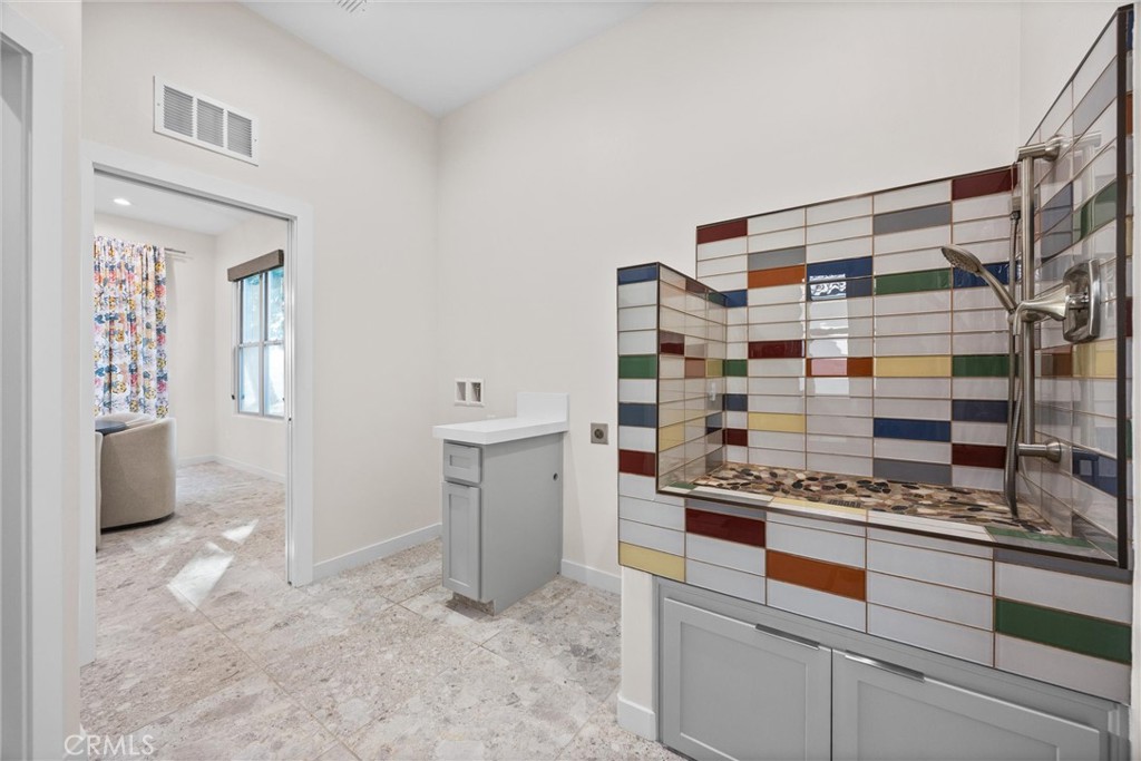 MLS #PI25250579 image #23