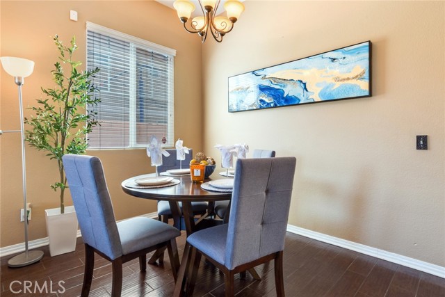 Detail Gallery Image 5 of 36 For 15190 Fox Ridge Dr, Fontana,  CA 92336 - 3 Beds | 2/1 Baths
