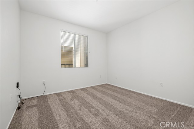 2426 Watermarke Pl, Irvine CA: https://media.crmls.org/medias/2b6c6f9f-1b40-458f-a8db-0bfb8d7444bb.jpg