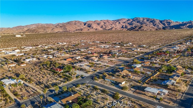 Detail Gallery Image 2 of 22 For 9218 Old Dale Rd, Twentynine Palms,  CA 92277 - – Beds | – Baths