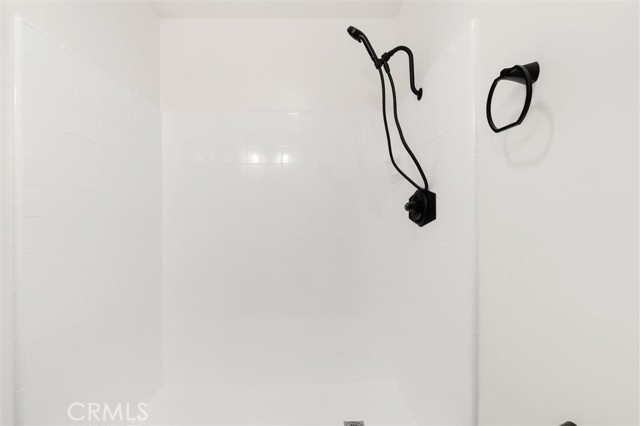 Detail Gallery Image 26 of 33 For 805 Glenway #105,  Inglewood,  CA 90302 - 2 Beds | 2 Baths