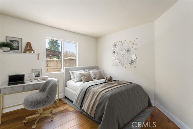 This room has been virtually staged.