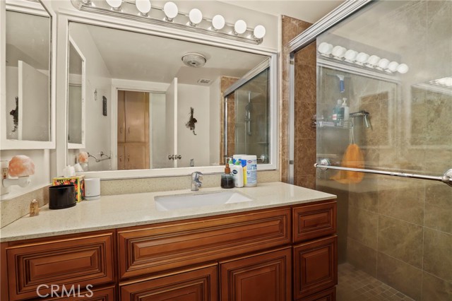 Detail Gallery Image 14 of 18 For 375 Atlantic #407,  Long Beach,  CA 90802 - 1 Beds | 1 Baths
