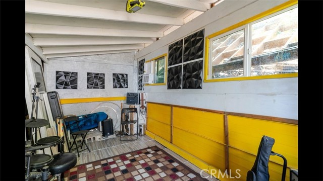 Detail Gallery Image 6 of 8 For 1904 Rosebud Ave, Los Angeles,  CA 90039 - – Beds | – Baths