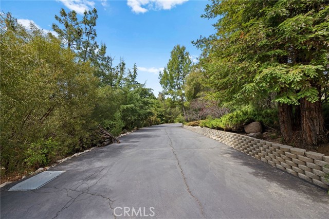 38565 Celine Cove, Murrieta CA: https://media.crmls.org/medias/2b702bb4-e26c-4681-8796-f83c1df15e47.jpg