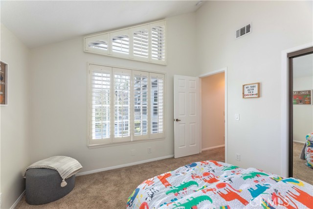481 Kakkis Drive, Long Beach CA: https://media.crmls.org/medias/2b709d3c-70e1-4fc5-b3eb-8c8994d36e7c.jpg