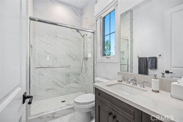 Detail Gallery Image 49 of 67 For 116 Knob Creek, Irvine,  CA 92602 - 5 Beds | 5/1 Baths