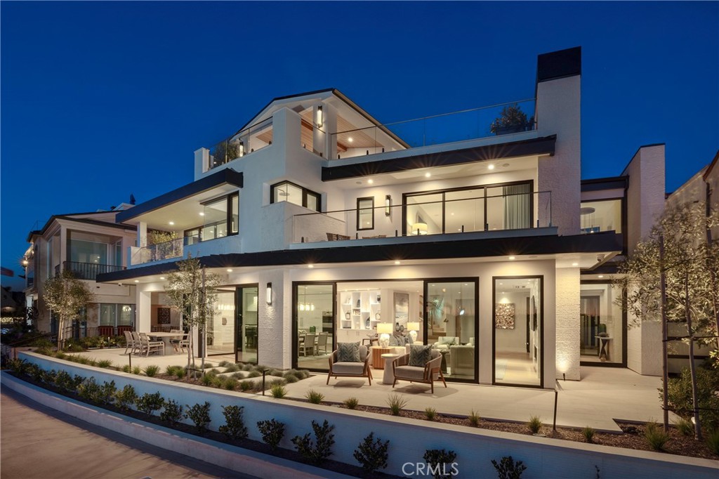130 S Bay Front