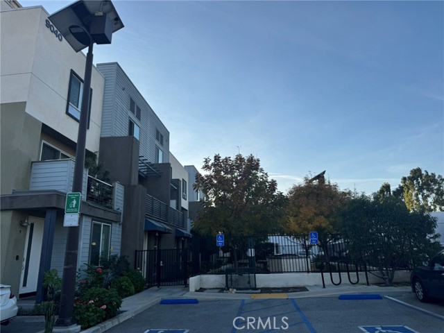 Detail Gallery Image 17 of 28 For 9042 Garvey #16,  Rosemead,  CA 91770 - 3 Beds | 4 Baths