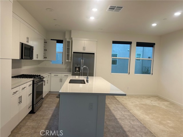 Detail Gallery Image 13 of 27 For 10547 Coupland Way, San Diego,  CA 92126 - 2 Beds | 3 Baths