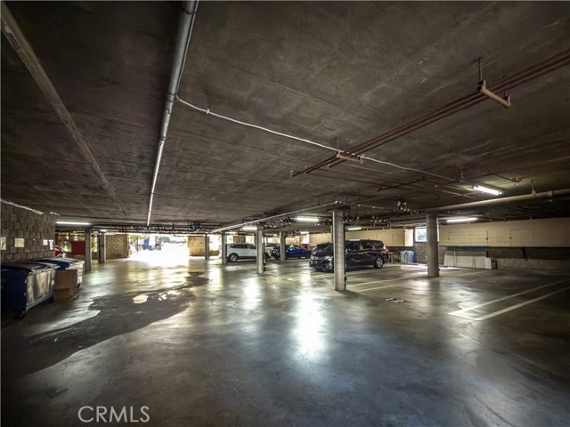 Detail Gallery Image 62 of 64 For 1944 Glendon #209,  Los Angeles,  CA 90025 - 2 Beds | 2/1 Baths