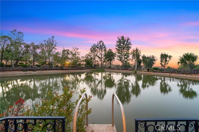 Detail Gallery Image 5 of 75 For 1331 Hidden Springs Dr, Corona,  CA 92881 - 7 Beds | 6/2 Baths