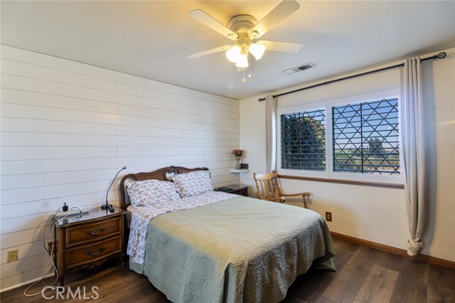 41653 62nd W Street, Palmdale CA: https://media.crmls.org/medias/2b7874f1-2b34-48e5-a5bd-d210e49154c9.jpg
