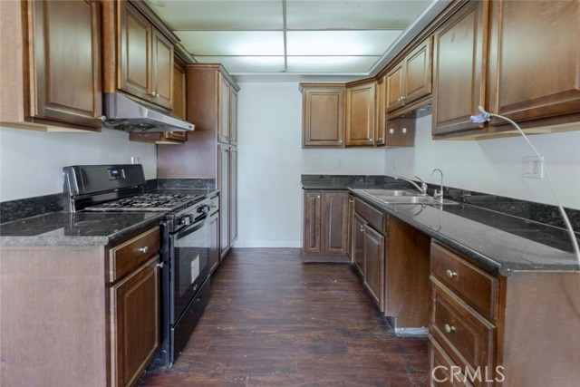 1123 S Walnut Avenue, West Covina CA: https://media.crmls.org/medias/2b78e792-3fac-46e0-8c77-ed8aa6a7830b.jpg