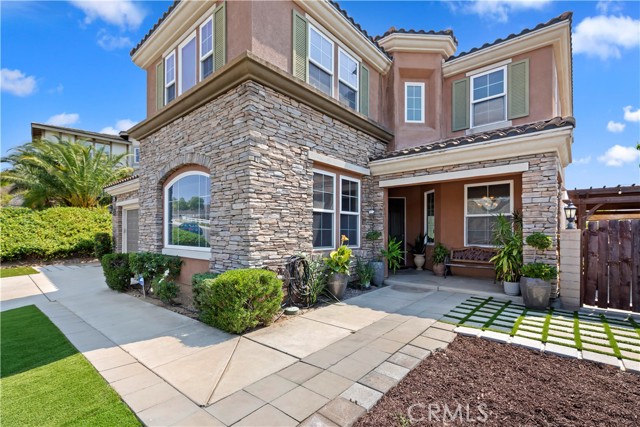 Image 6 of 56 For 15487 Skyridge Drive
