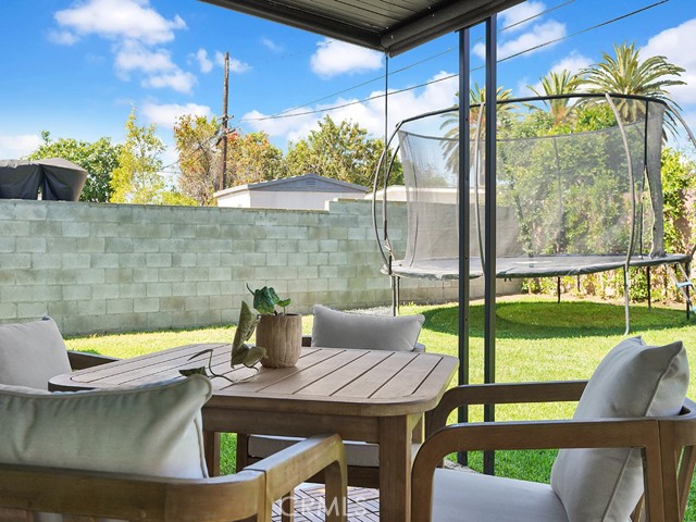 Detail Gallery Image 33 of 38 For 2622 Park Dr, Santa Ana,  CA 92707 - 4 Beds | 2 Baths