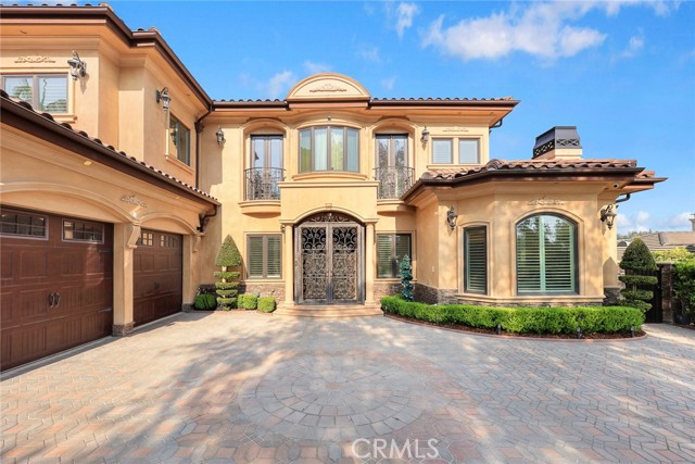 1740 N Santa Anita Avenue, Arcadia CA: https://media.crmls.org/medias/2b7aa60d-d06b-4195-b823-3c37242de1ad.jpg