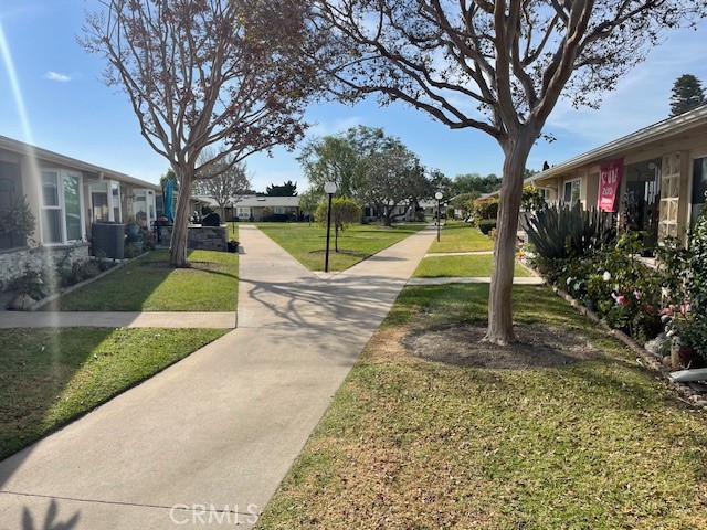 Detail Gallery Image 5 of 25 For 1360 Pelham 69-a,  Seal Beach,  CA 90740 - 2 Beds | 1 Baths